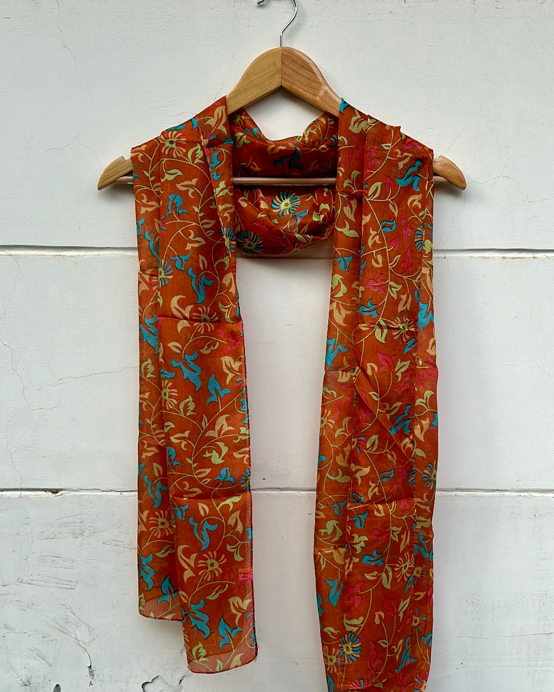 Stella Scarf