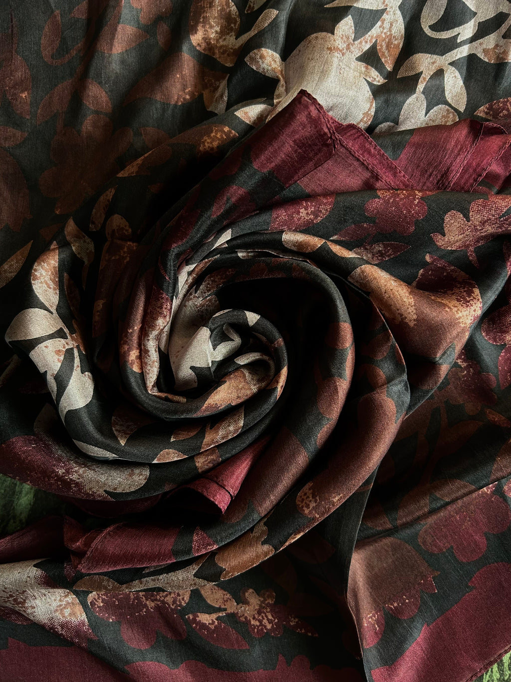 Nox Scarf