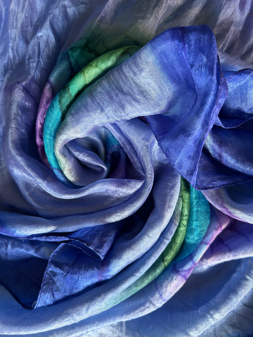 Delia Scarf