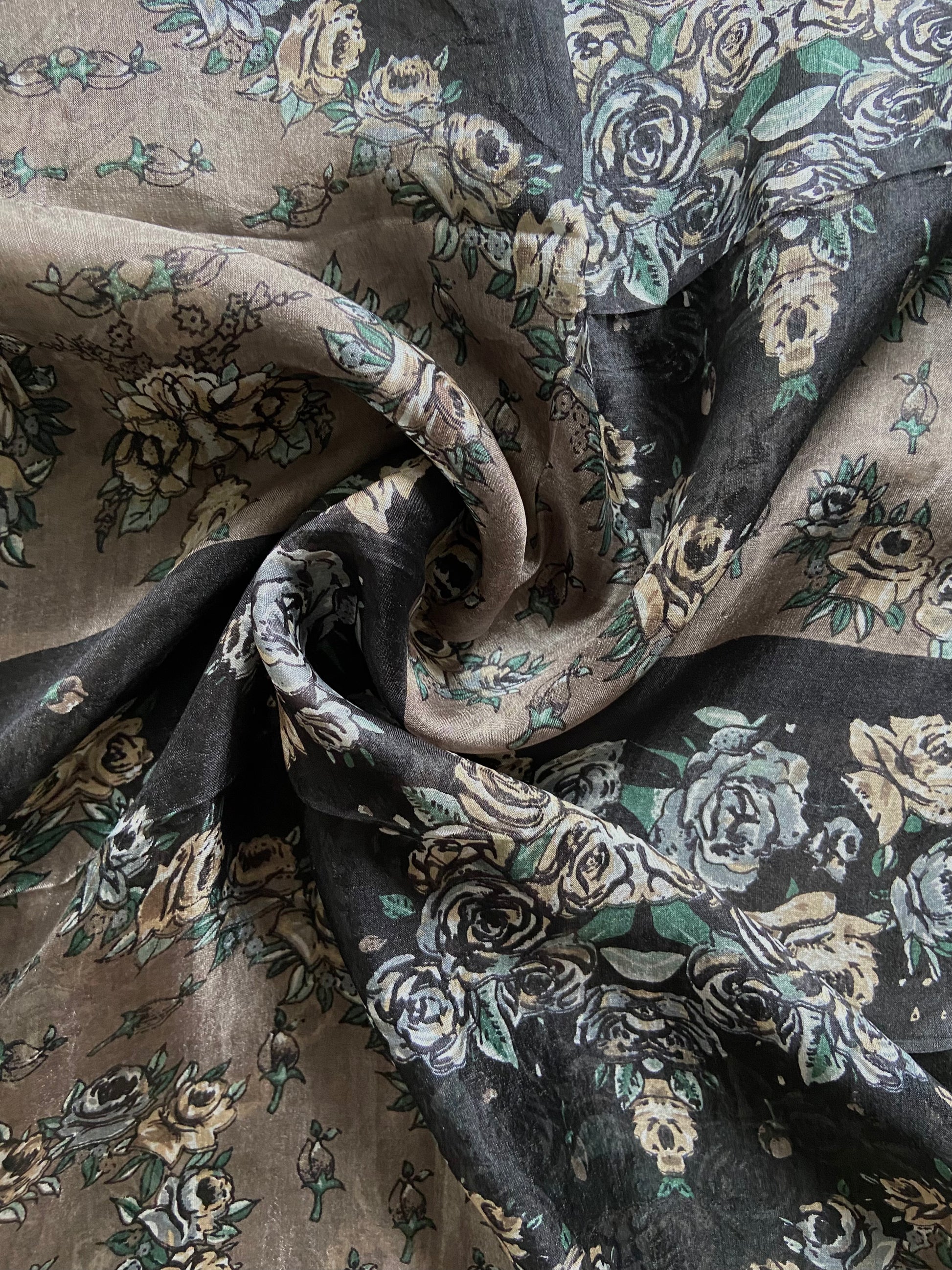 Gina Scarf