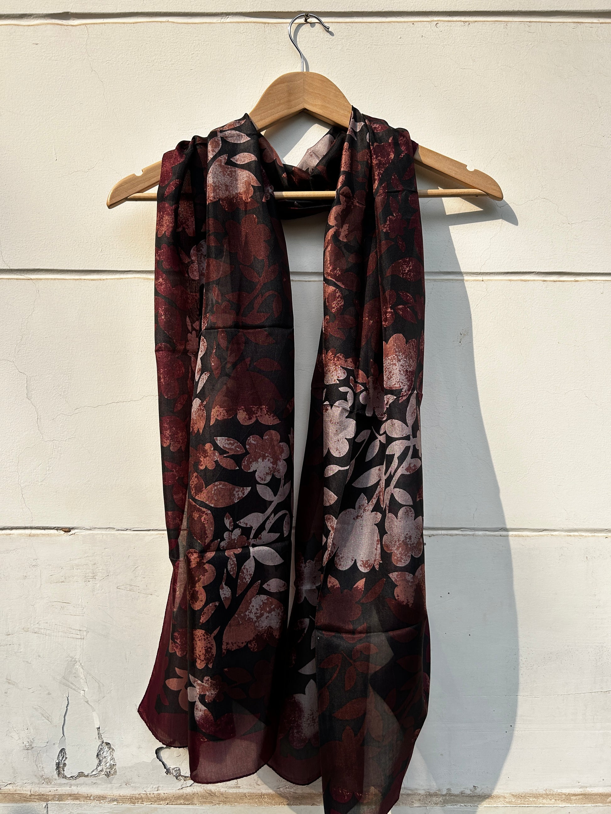 Nox Scarf
