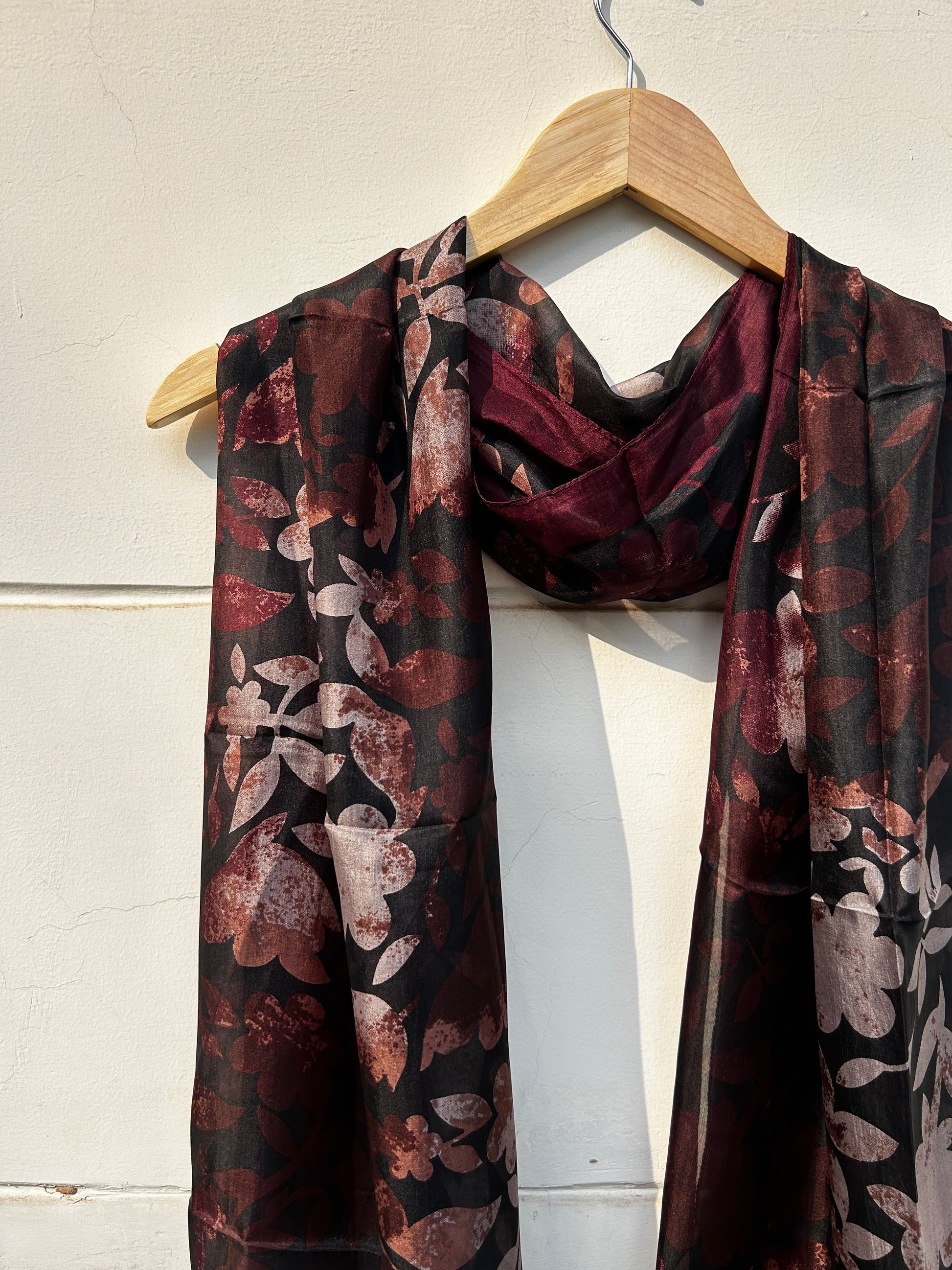 Nox Scarf