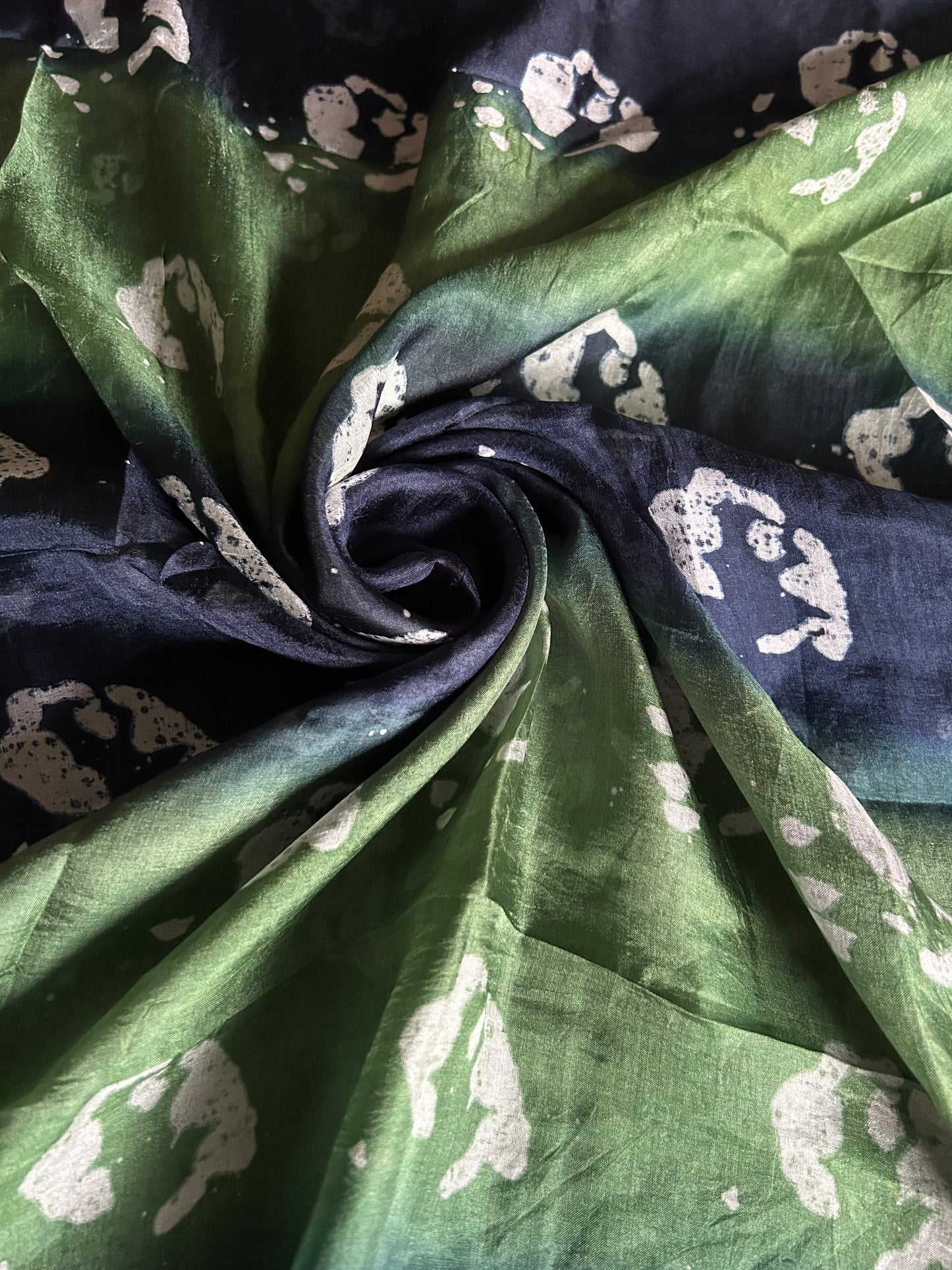 Alora - Rajshahi Silk Scarf