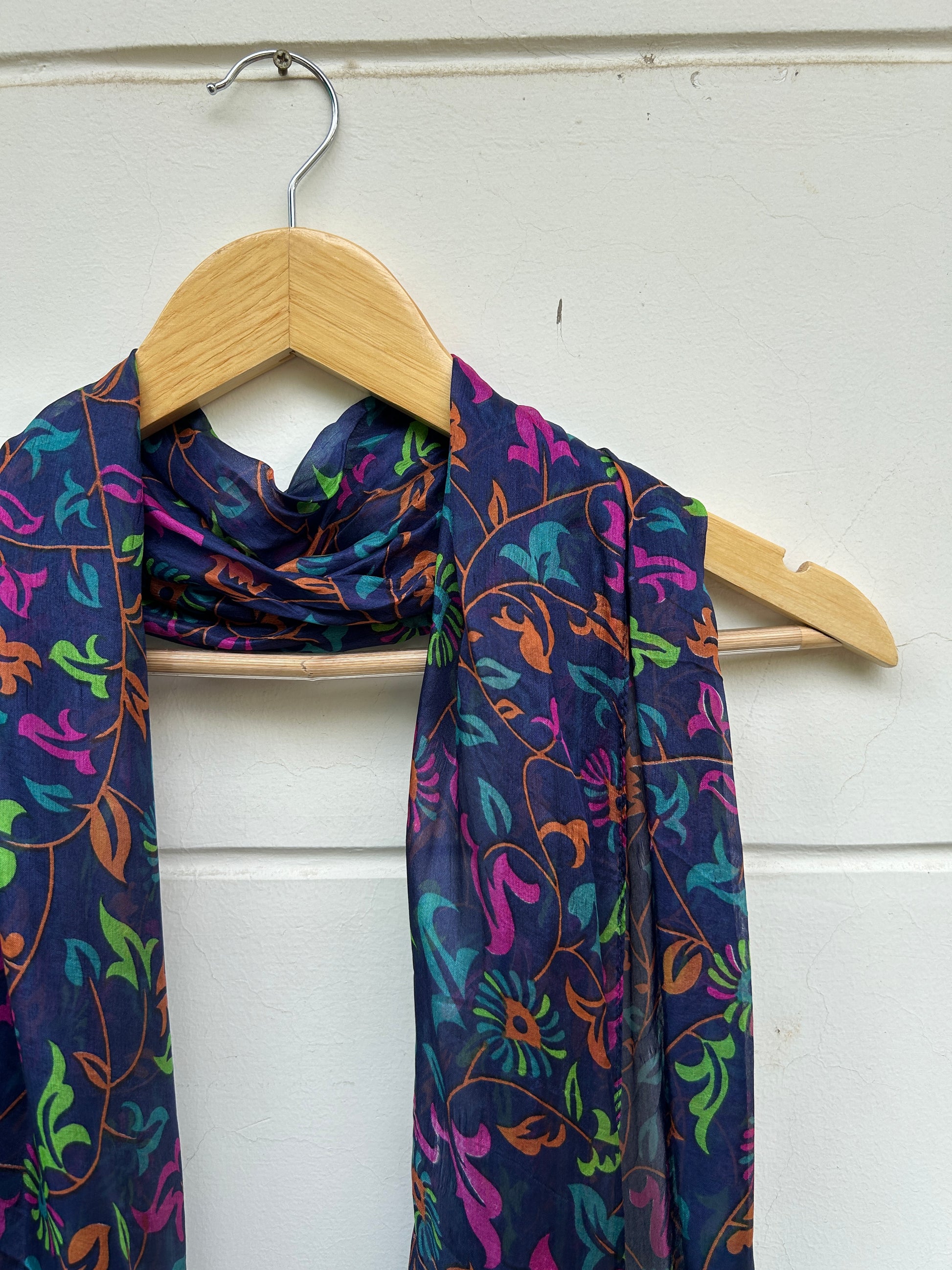 Nina Scarf