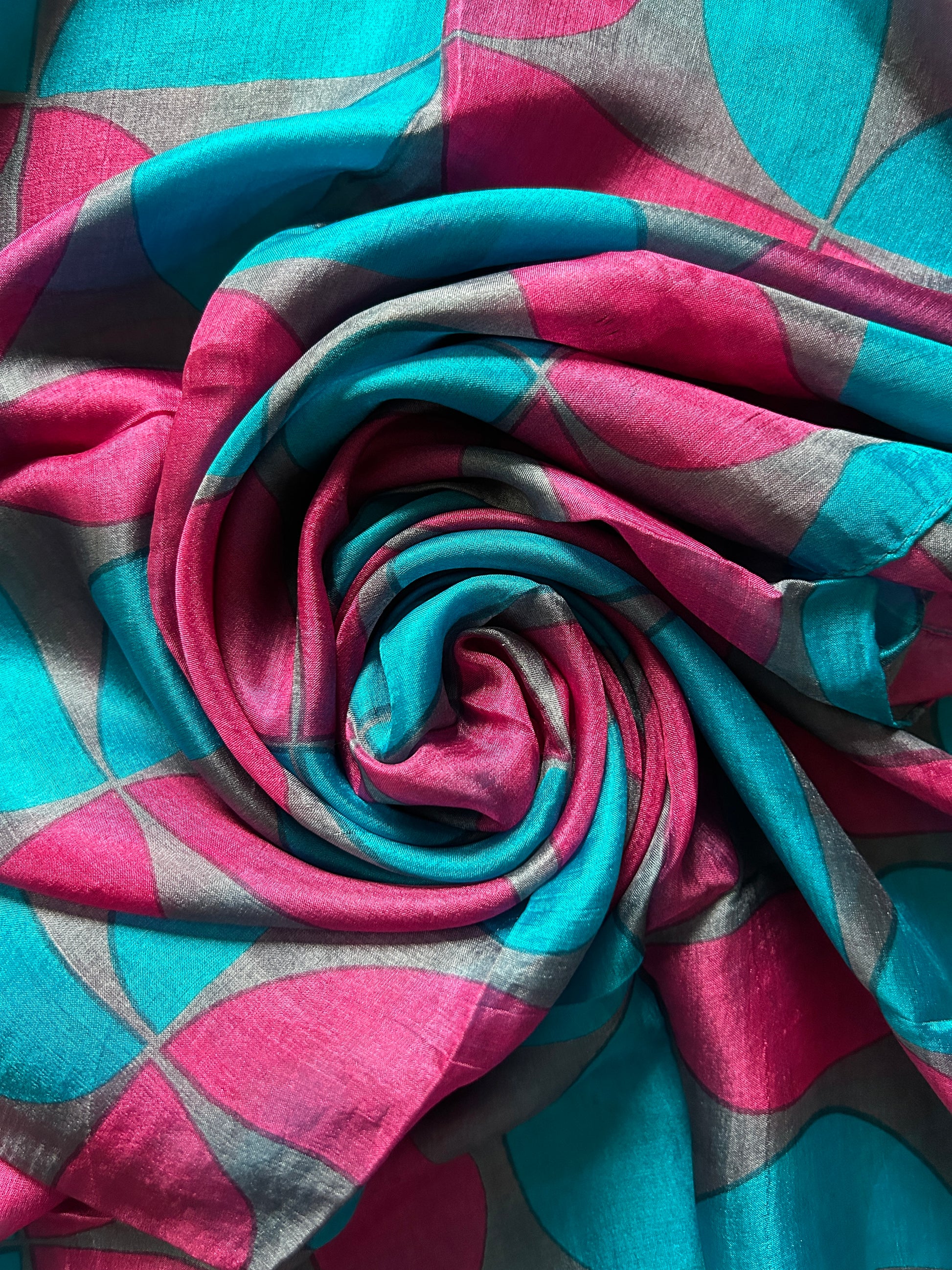 Hera Scarf