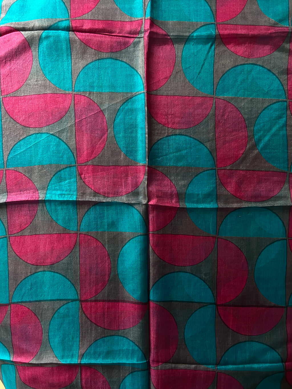 Hera Scarf