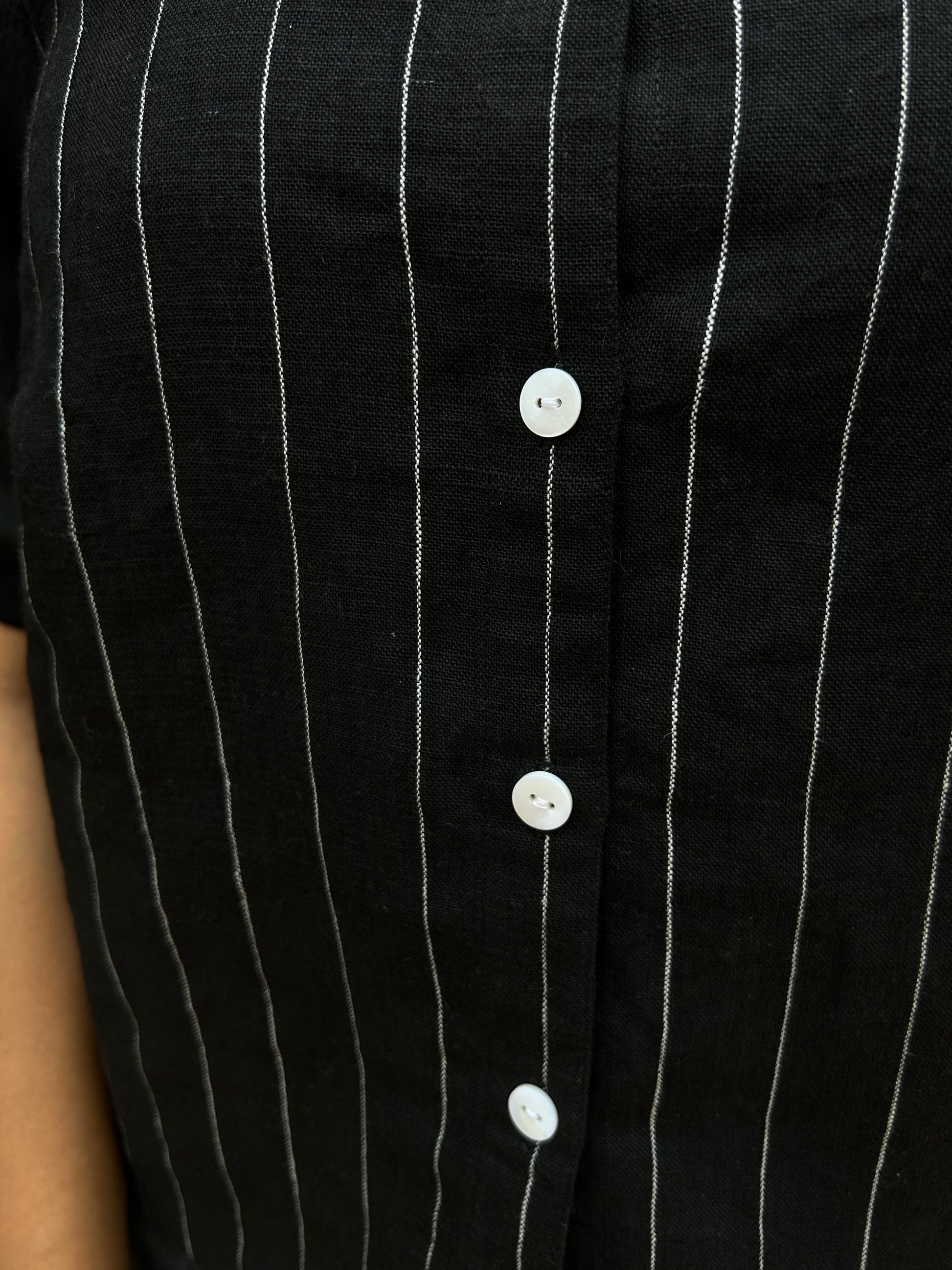 Noxa Crop Shirt