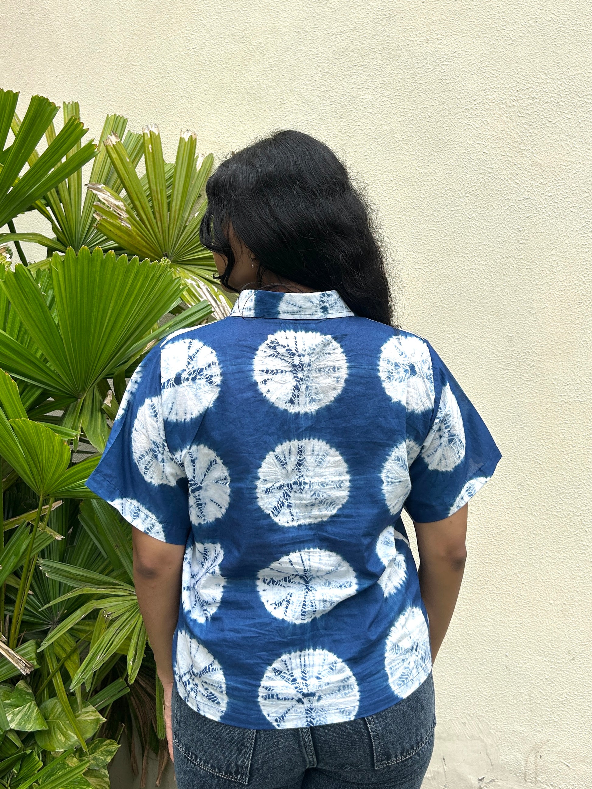 Nila Crop Shirt